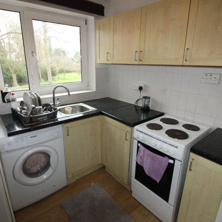 Stamford Gardens, Leamington Spa, CV32 - Photo 1
