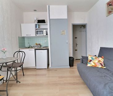 Studio T1 - 16,76 m2 - 2ème étage, - Photo 2