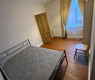 Room in a Shared House, Dunton St, LE3 - Photo 1