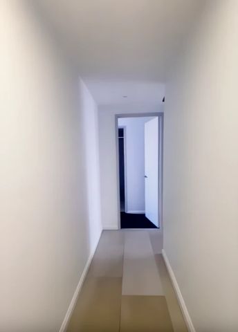 3 Finch Dr, Sydney - Photo 4