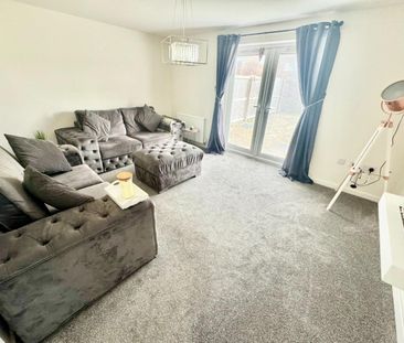 Oakwood Gardens, Middlesbrough - Photo 2