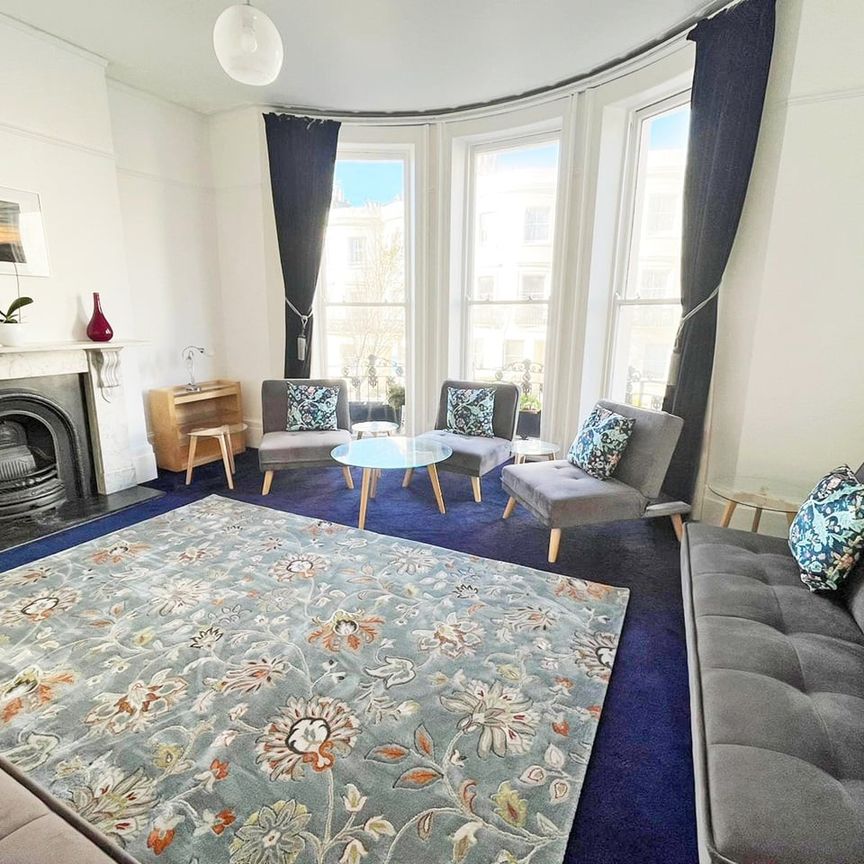 Room in a Shared House, Lansdowne Place, BN3 - Photo 1