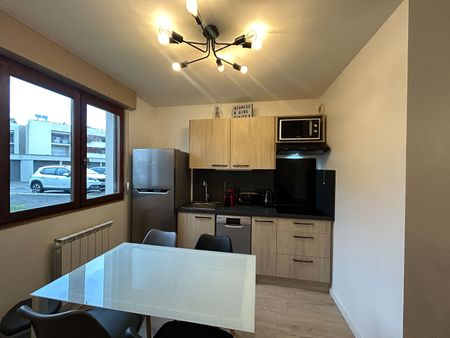 Location Appartement 1 pièce 25m² - Photo 3