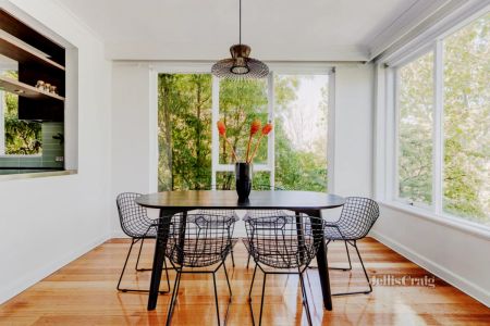 3 Bed, 1 Bath - Photo 4