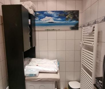 TOP 2-Zimmer-Whg, EBK, Glasfaseranschluss ab 1.12 frei - Photo 1