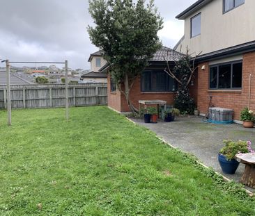 8 Fiordland Place, Aotea - Photo 6