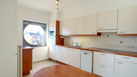 Ruim appartement in Kruibeke-centrum - Foto 4