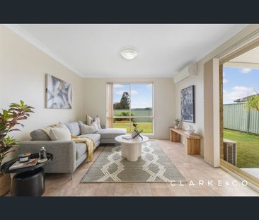 12 Tristania Court, Thornton, NSW 2322 - Photo 2