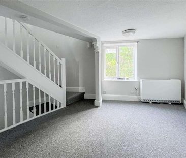 Stonefield Road, Hastings, TN34 - Photo 1