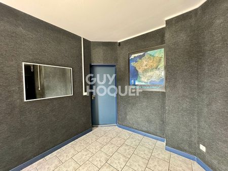 STUDIO (23 m²) en location à MONTCEAU LES MINES - Photo 3