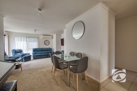 QUIET COMPLEX LIVING - Photo 2