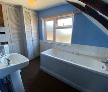 High Street, Needham Market, Suffolk, IP6 - Photo 5