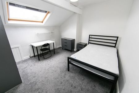 Welton Place, Hyde Park, Leeds - Photo 4