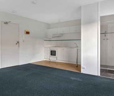 6/825 Park Street, Brunswick VIC 3056 - Photo 2