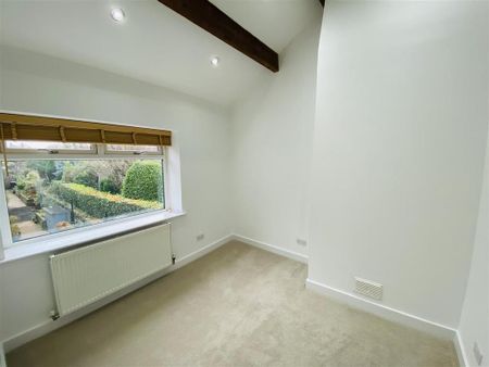 2 bedroom terraced house to rent - Photo 2