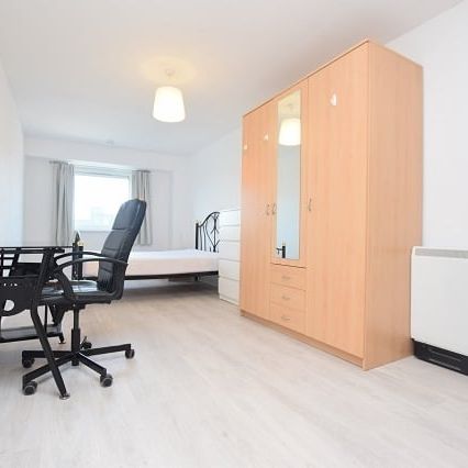 Royal Plaza, 2 Westfield Terrace, Sheffield, S1 4GG - Photo 1