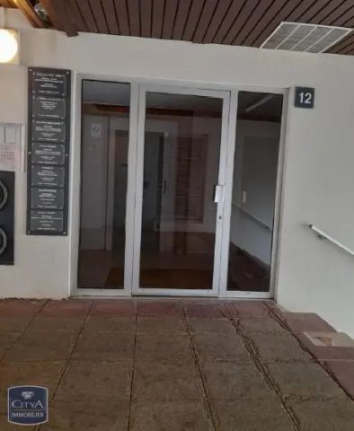 Appartement à louer 2 pièces 46.8m² - Photo 3