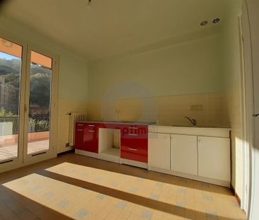 Location Appartement 3 pièces 72m² MENTON 06500 - Photo 2