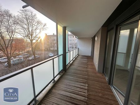 Location Appartement 3 pièces 75m² BOURG EN BRESSE 01000 - Photo 5