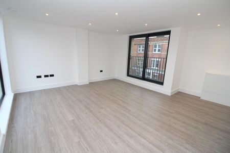 4 bedroom terraced house to rent - Photo 3