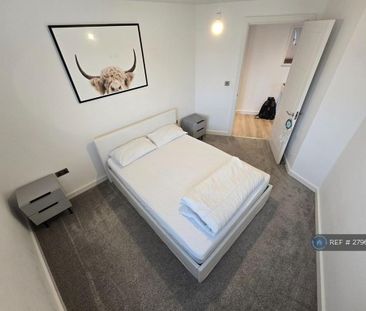 2 bedroom flat to rent - Photo 5