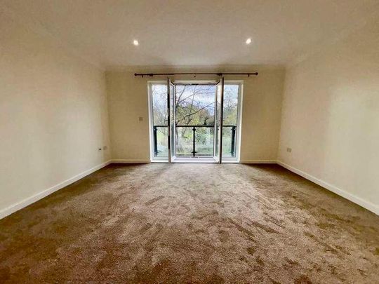 Marsh Road, Pinner, HA5 - Photo 1