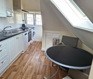 Studio to rent - Photo 6