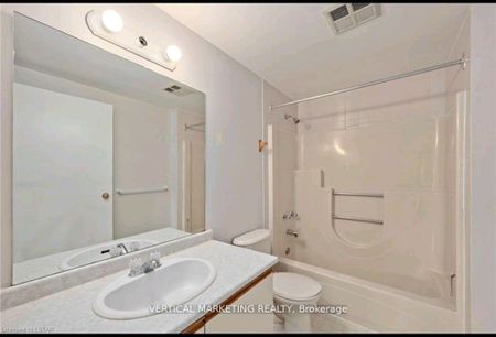 For Lease - 1 Jacksway Crescent Unit# 208, London North, Ontario - Photo 4