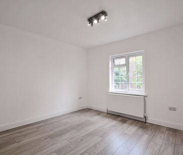 Bennetts Yard, High Street, Uxbridge, UB8 - Photo 2