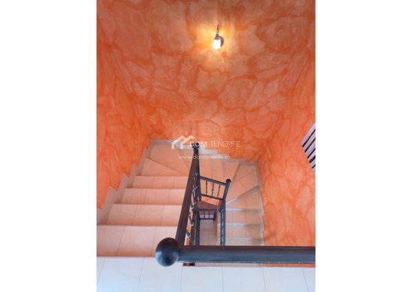 Chalet pareado · Alquiler a largo plazo ·