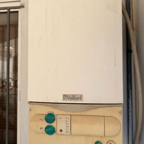 Διαμέρισμα για ενοικίαση Αγία Ελεούσα (Καλλιθέα) - Photo 1