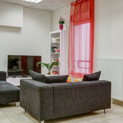 Résidence jeune actif Jean Zay (partie Pour Jeunes Actifs) - Photo 1