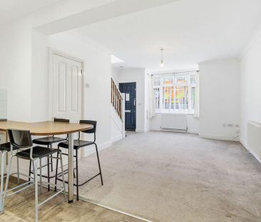 2 bedroom end of terrace house to rent - Photo 1