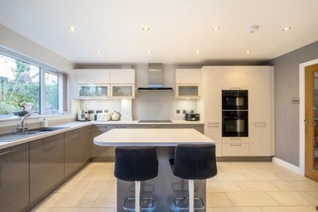 Fairefield Crescent, Glenfield - Photo 5