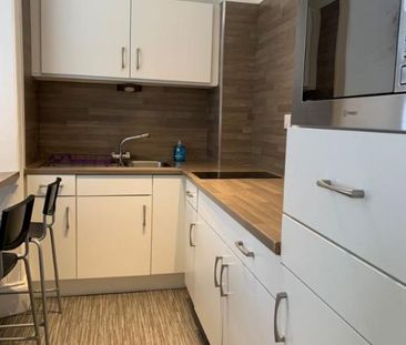 Studio to rent - Photo 5