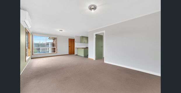 Renovated 3-Bedroom Unit in a Quiet Lara Location - Photo 1