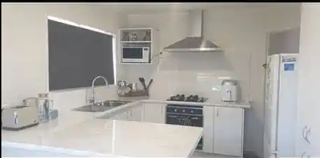 Sunny 3-Bed Home | Fully Fenced | Available Now - Photo 5