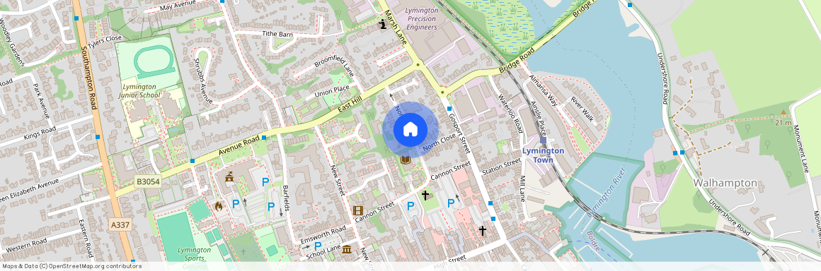 North Close, Lymington, SO41