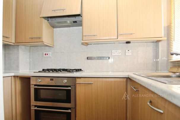 2 bedroom semi-detached house to rent - Photo 1