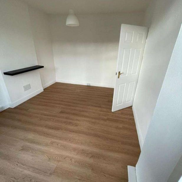 Northborough Road, London, SW16 - Photo 1