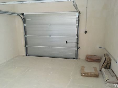 Une villa meublée de type 4, 90m2 +jardin + garage - Photo 5