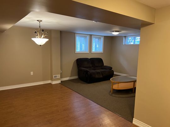 For Lease - 85 Child(Lower) Drive, Aurora, Ontario - Photo 1