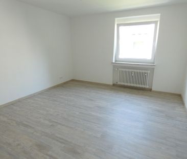 Ideale Erdgeschoss-Wohnung mit Balkon *wird demnächst modernisiert* - Photo 3