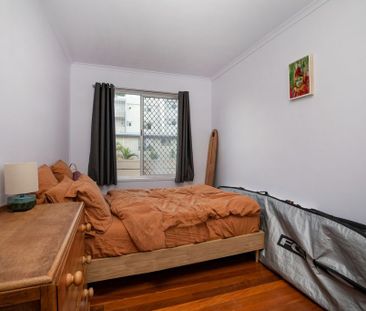 Coastal Convenience in the Heart of Miami - Photo 3