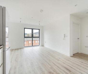 MacArthur House - Photo 5