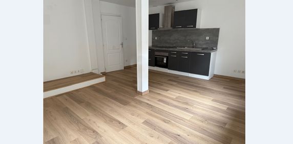 Location Appartement 2 pièces 42m² - Photo 2