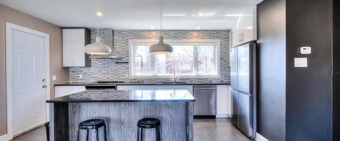 À louer / Maison à paliers multiples - Photo 1