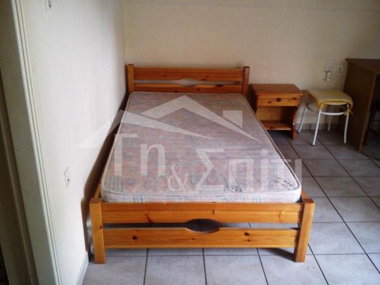 Γκαρσονιέρα προς ενοικίαση 300 € - Photo 1