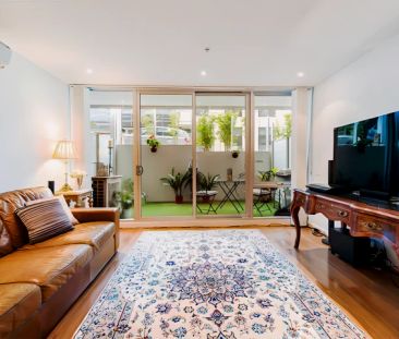 2 Bed, 1 Bath - Photo 1