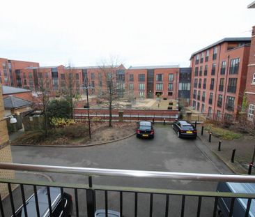 2 bedroom apartment to rent - Photo 4